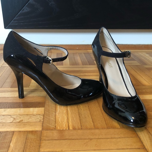 Nine West Mary Jane heels - Picture 2 of 2